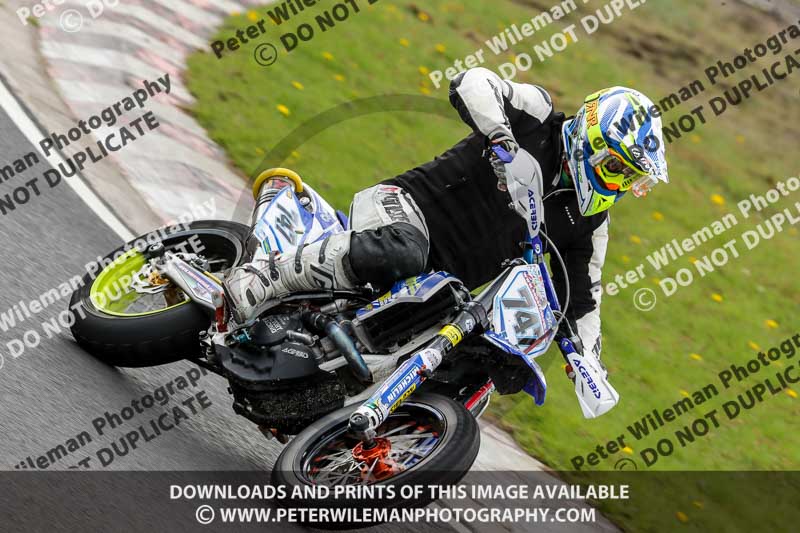 Three Sisters;Three Sisters photographs;Three Sisters trackday photographs;enduro digital images;event digital images;eventdigitalimages;lydden no limits trackday;no limits trackdays;peter wileman photography;racing digital images;trackday digital images;trackday photos