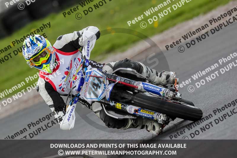Three Sisters;Three Sisters photographs;Three Sisters trackday photographs;enduro digital images;event digital images;eventdigitalimages;lydden no limits trackday;no limits trackdays;peter wileman photography;racing digital images;trackday digital images;trackday photos