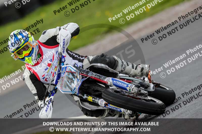 Three Sisters;Three Sisters photographs;Three Sisters trackday photographs;enduro digital images;event digital images;eventdigitalimages;lydden no limits trackday;no limits trackdays;peter wileman photography;racing digital images;trackday digital images;trackday photos