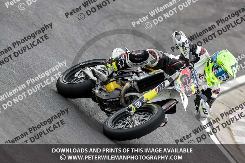 Three Sisters;Three Sisters photographs;Three Sisters trackday photographs;enduro digital images;event digital images;eventdigitalimages;lydden no limits trackday;no limits trackdays;peter wileman photography;racing digital images;trackday digital images;trackday photos
