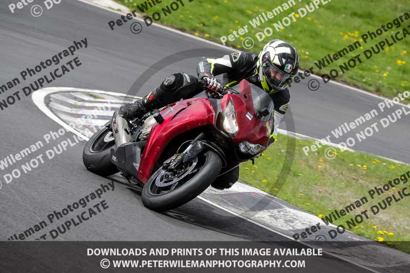 Three Sisters;Three Sisters photographs;Three Sisters trackday photographs;enduro digital images;event digital images;eventdigitalimages;lydden no limits trackday;no limits trackdays;peter wileman photography;racing digital images;trackday digital images;trackday photos