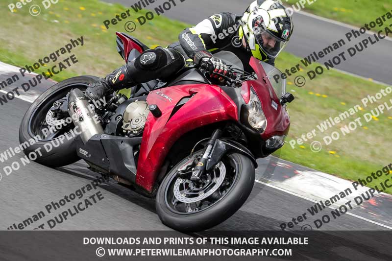 Three Sisters;Three Sisters photographs;Three Sisters trackday photographs;enduro digital images;event digital images;eventdigitalimages;lydden no limits trackday;no limits trackdays;peter wileman photography;racing digital images;trackday digital images;trackday photos