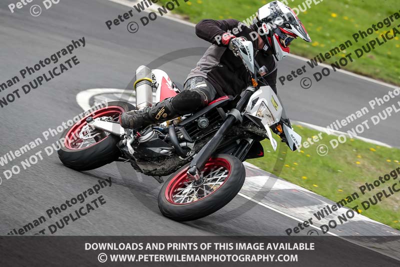 Three Sisters;Three Sisters photographs;Three Sisters trackday photographs;enduro digital images;event digital images;eventdigitalimages;lydden no limits trackday;no limits trackdays;peter wileman photography;racing digital images;trackday digital images;trackday photos