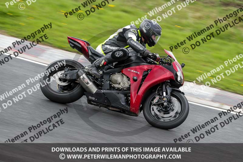 Three Sisters;Three Sisters photographs;Three Sisters trackday photographs;enduro digital images;event digital images;eventdigitalimages;lydden no limits trackday;no limits trackdays;peter wileman photography;racing digital images;trackday digital images;trackday photos