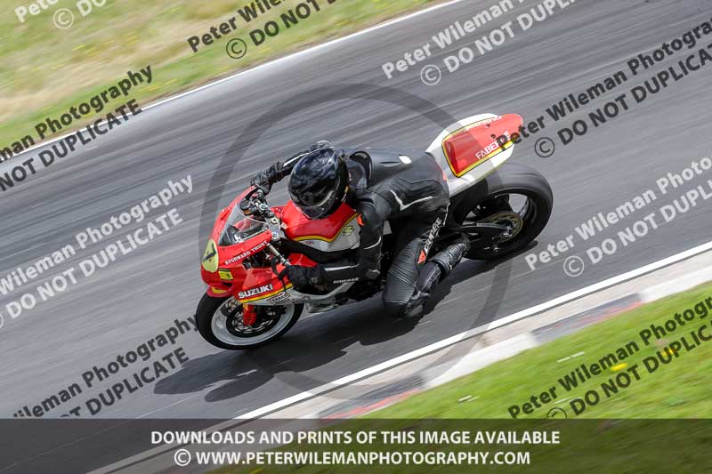 Three Sisters;Three Sisters photographs;Three Sisters trackday photographs;enduro digital images;event digital images;eventdigitalimages;lydden no limits trackday;no limits trackdays;peter wileman photography;racing digital images;trackday digital images;trackday photos