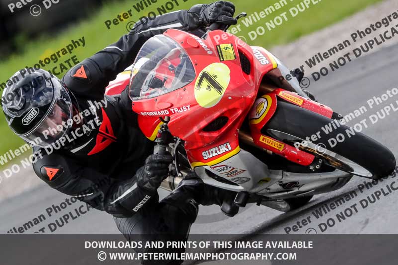 Three Sisters;Three Sisters photographs;Three Sisters trackday photographs;enduro digital images;event digital images;eventdigitalimages;lydden no limits trackday;no limits trackdays;peter wileman photography;racing digital images;trackday digital images;trackday photos