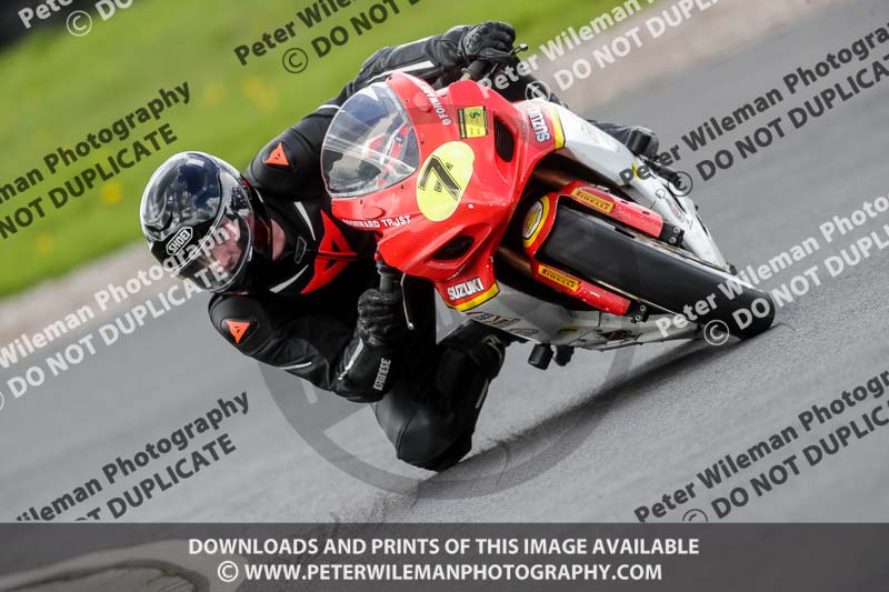 Three Sisters;Three Sisters photographs;Three Sisters trackday photographs;enduro digital images;event digital images;eventdigitalimages;lydden no limits trackday;no limits trackdays;peter wileman photography;racing digital images;trackday digital images;trackday photos