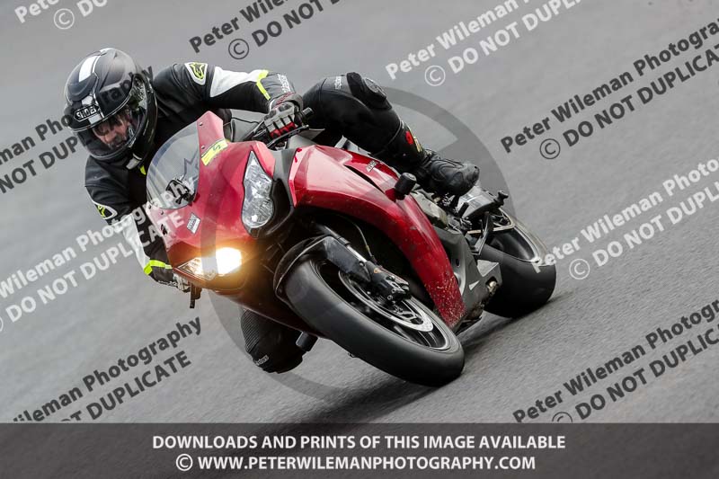 Three Sisters;Three Sisters photographs;Three Sisters trackday photographs;enduro digital images;event digital images;eventdigitalimages;lydden no limits trackday;no limits trackdays;peter wileman photography;racing digital images;trackday digital images;trackday photos