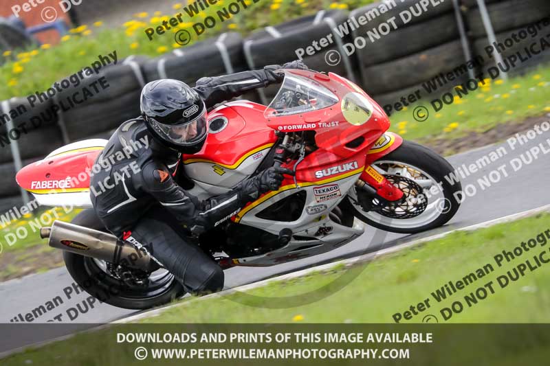 Three Sisters;Three Sisters photographs;Three Sisters trackday photographs;enduro digital images;event digital images;eventdigitalimages;lydden no limits trackday;no limits trackdays;peter wileman photography;racing digital images;trackday digital images;trackday photos