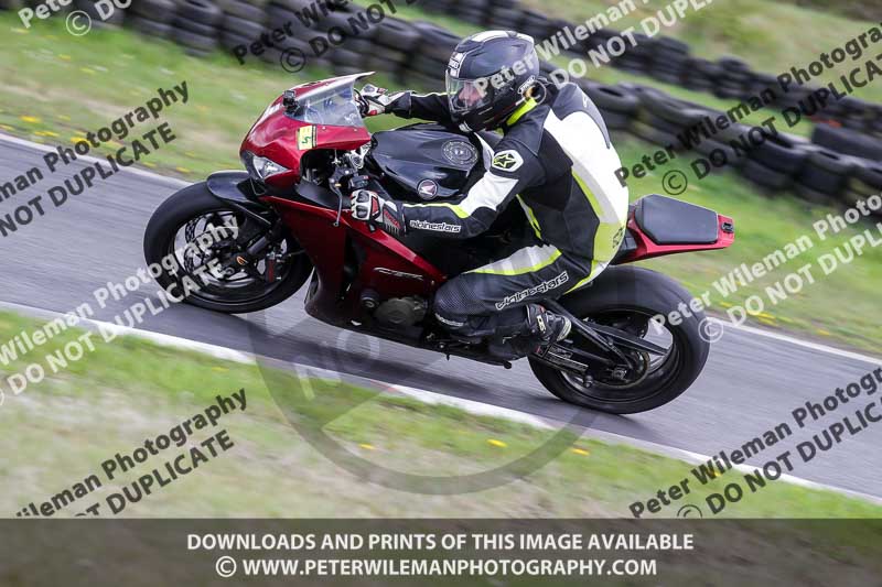 Three Sisters;Three Sisters photographs;Three Sisters trackday photographs;enduro digital images;event digital images;eventdigitalimages;lydden no limits trackday;no limits trackdays;peter wileman photography;racing digital images;trackday digital images;trackday photos