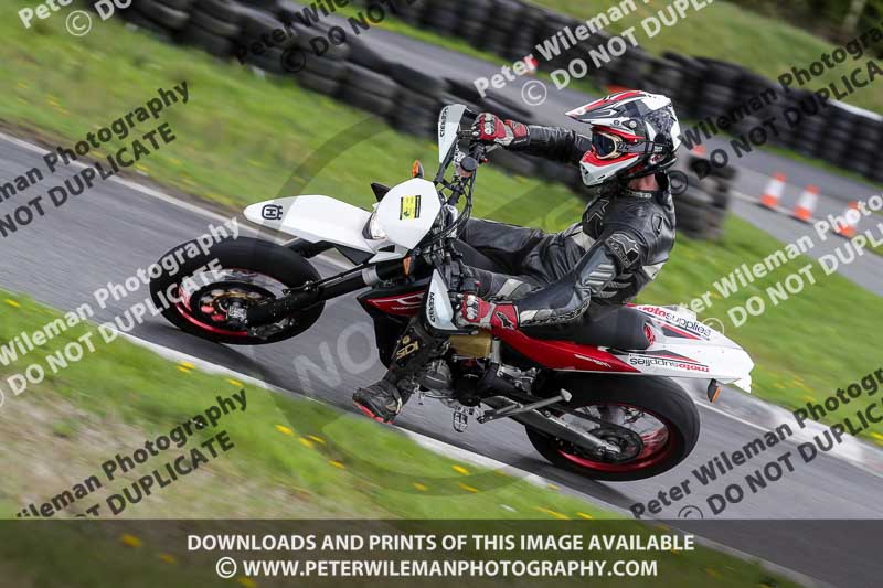Three Sisters;Three Sisters photographs;Three Sisters trackday photographs;enduro digital images;event digital images;eventdigitalimages;lydden no limits trackday;no limits trackdays;peter wileman photography;racing digital images;trackday digital images;trackday photos
