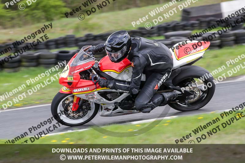 Three Sisters;Three Sisters photographs;Three Sisters trackday photographs;enduro digital images;event digital images;eventdigitalimages;lydden no limits trackday;no limits trackdays;peter wileman photography;racing digital images;trackday digital images;trackday photos