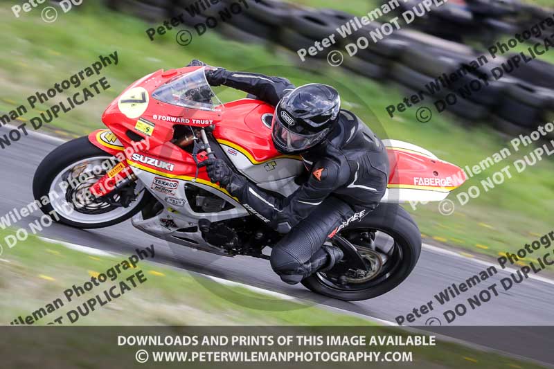 Three Sisters;Three Sisters photographs;Three Sisters trackday photographs;enduro digital images;event digital images;eventdigitalimages;lydden no limits trackday;no limits trackdays;peter wileman photography;racing digital images;trackday digital images;trackday photos