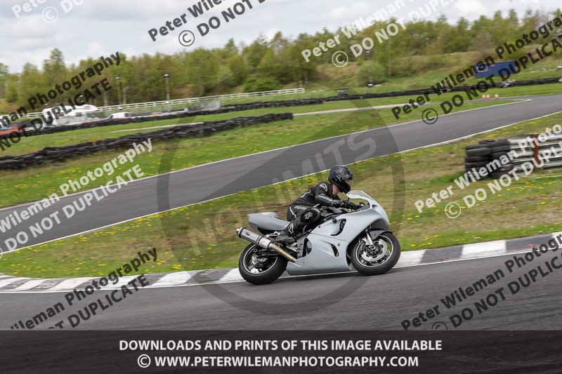 Three Sisters;Three Sisters photographs;Three Sisters trackday photographs;enduro digital images;event digital images;eventdigitalimages;lydden no limits trackday;no limits trackdays;peter wileman photography;racing digital images;trackday digital images;trackday photos