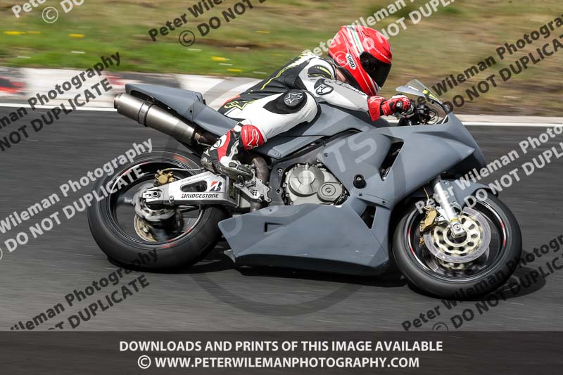 Three Sisters;Three Sisters photographs;Three Sisters trackday photographs;enduro digital images;event digital images;eventdigitalimages;lydden no limits trackday;no limits trackdays;peter wileman photography;racing digital images;trackday digital images;trackday photos