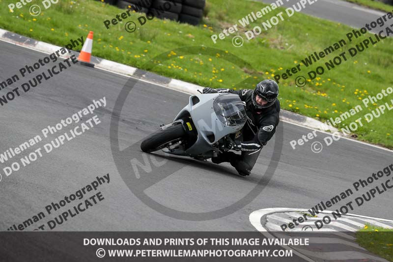Three Sisters;Three Sisters photographs;Three Sisters trackday photographs;enduro digital images;event digital images;eventdigitalimages;lydden no limits trackday;no limits trackdays;peter wileman photography;racing digital images;trackday digital images;trackday photos