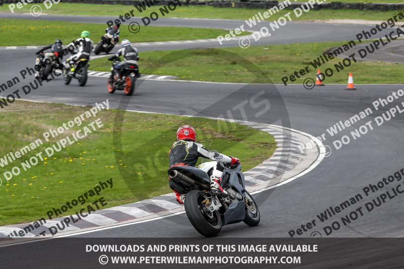 Three Sisters;Three Sisters photographs;Three Sisters trackday photographs;enduro digital images;event digital images;eventdigitalimages;lydden no limits trackday;no limits trackdays;peter wileman photography;racing digital images;trackday digital images;trackday photos