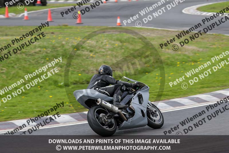 Three Sisters;Three Sisters photographs;Three Sisters trackday photographs;enduro digital images;event digital images;eventdigitalimages;lydden no limits trackday;no limits trackdays;peter wileman photography;racing digital images;trackday digital images;trackday photos
