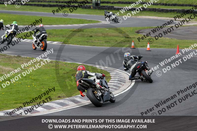 Three Sisters;Three Sisters photographs;Three Sisters trackday photographs;enduro digital images;event digital images;eventdigitalimages;lydden no limits trackday;no limits trackdays;peter wileman photography;racing digital images;trackday digital images;trackday photos