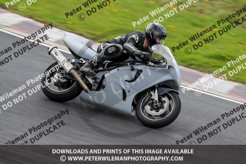 Three Sisters;Three Sisters photographs;Three Sisters trackday photographs;enduro digital images;event digital images;eventdigitalimages;lydden no limits trackday;no limits trackdays;peter wileman photography;racing digital images;trackday digital images;trackday photos
