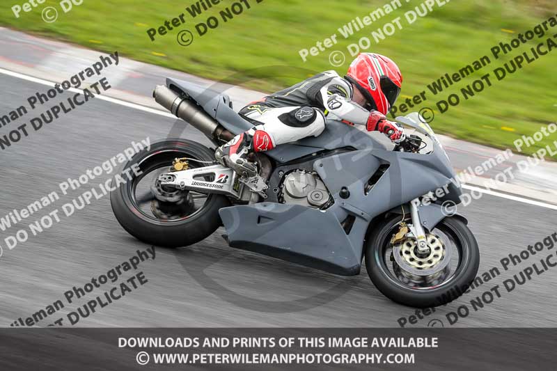 Three Sisters;Three Sisters photographs;Three Sisters trackday photographs;enduro digital images;event digital images;eventdigitalimages;lydden no limits trackday;no limits trackdays;peter wileman photography;racing digital images;trackday digital images;trackday photos