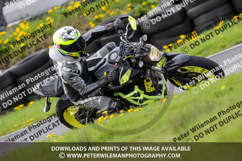 Three Sisters;Three Sisters photographs;Three Sisters trackday photographs;enduro digital images;event digital images;eventdigitalimages;lydden no limits trackday;no limits trackdays;peter wileman photography;racing digital images;trackday digital images;trackday photos