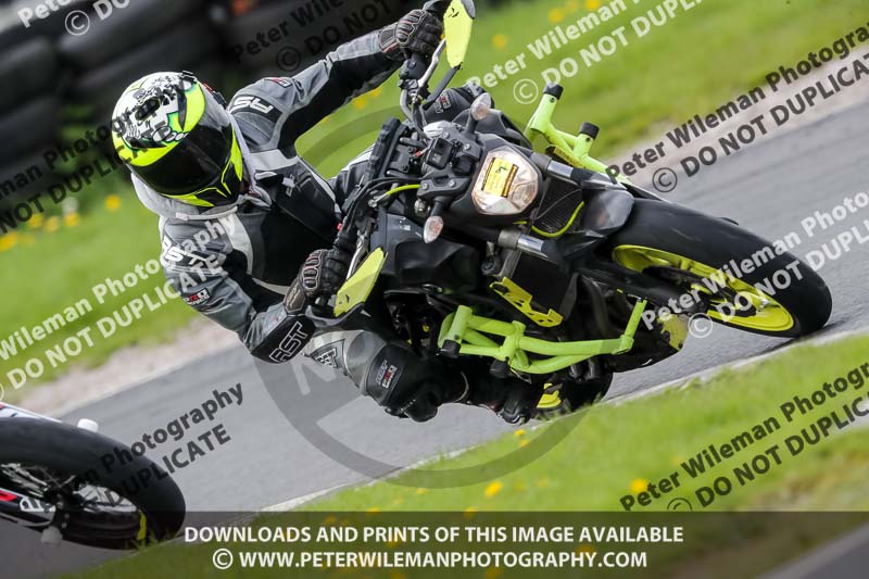 Three Sisters;Three Sisters photographs;Three Sisters trackday photographs;enduro digital images;event digital images;eventdigitalimages;lydden no limits trackday;no limits trackdays;peter wileman photography;racing digital images;trackday digital images;trackday photos