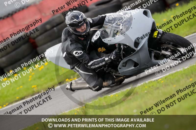Three Sisters;Three Sisters photographs;Three Sisters trackday photographs;enduro digital images;event digital images;eventdigitalimages;lydden no limits trackday;no limits trackdays;peter wileman photography;racing digital images;trackday digital images;trackday photos