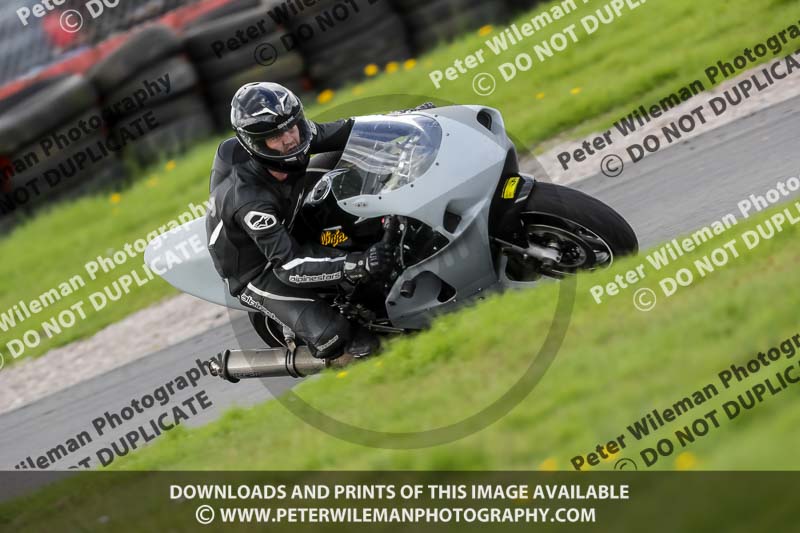 Three Sisters;Three Sisters photographs;Three Sisters trackday photographs;enduro digital images;event digital images;eventdigitalimages;lydden no limits trackday;no limits trackdays;peter wileman photography;racing digital images;trackday digital images;trackday photos