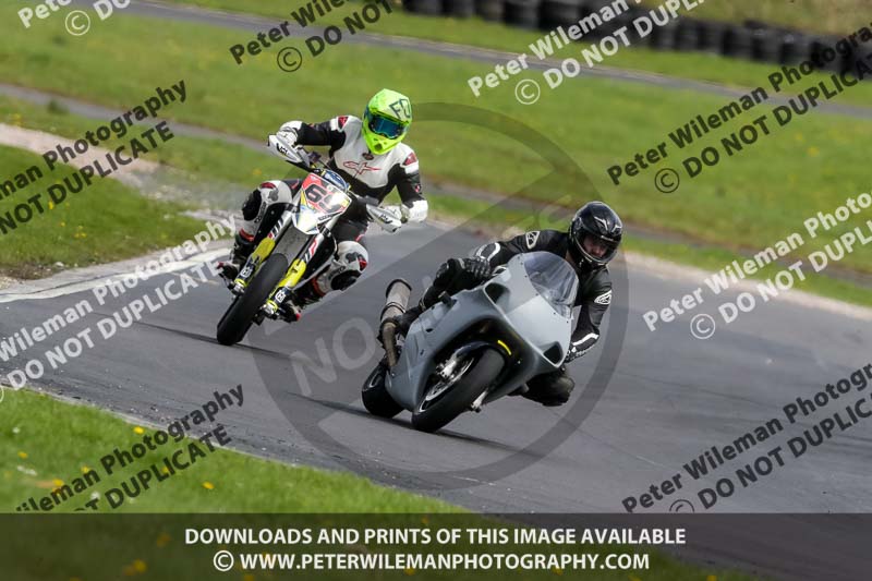 Three Sisters;Three Sisters photographs;Three Sisters trackday photographs;enduro digital images;event digital images;eventdigitalimages;lydden no limits trackday;no limits trackdays;peter wileman photography;racing digital images;trackday digital images;trackday photos