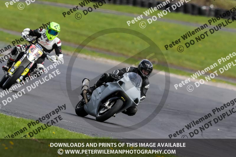 Three Sisters;Three Sisters photographs;Three Sisters trackday photographs;enduro digital images;event digital images;eventdigitalimages;lydden no limits trackday;no limits trackdays;peter wileman photography;racing digital images;trackday digital images;trackday photos
