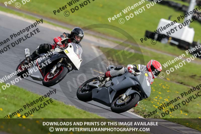 Three Sisters;Three Sisters photographs;Three Sisters trackday photographs;enduro digital images;event digital images;eventdigitalimages;lydden no limits trackday;no limits trackdays;peter wileman photography;racing digital images;trackday digital images;trackday photos
