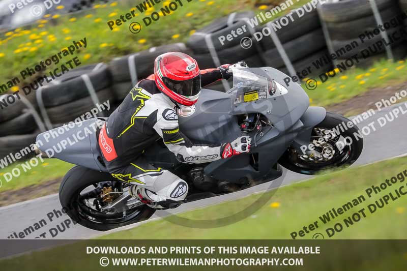 Three Sisters;Three Sisters photographs;Three Sisters trackday photographs;enduro digital images;event digital images;eventdigitalimages;lydden no limits trackday;no limits trackdays;peter wileman photography;racing digital images;trackday digital images;trackday photos