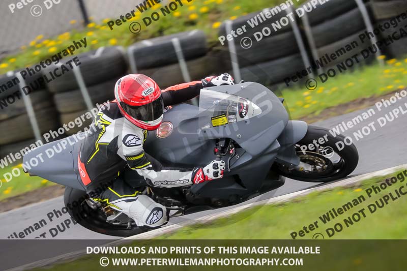 Three Sisters;Three Sisters photographs;Three Sisters trackday photographs;enduro digital images;event digital images;eventdigitalimages;lydden no limits trackday;no limits trackdays;peter wileman photography;racing digital images;trackday digital images;trackday photos