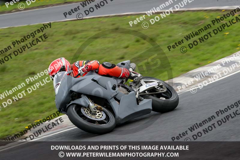 Three Sisters;Three Sisters photographs;Three Sisters trackday photographs;enduro digital images;event digital images;eventdigitalimages;lydden no limits trackday;no limits trackdays;peter wileman photography;racing digital images;trackday digital images;trackday photos