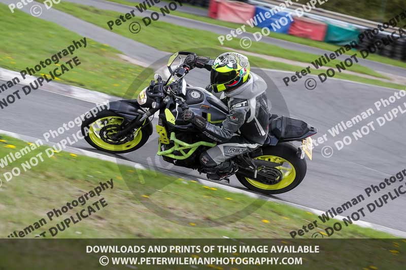 Three Sisters;Three Sisters photographs;Three Sisters trackday photographs;enduro digital images;event digital images;eventdigitalimages;lydden no limits trackday;no limits trackdays;peter wileman photography;racing digital images;trackday digital images;trackday photos