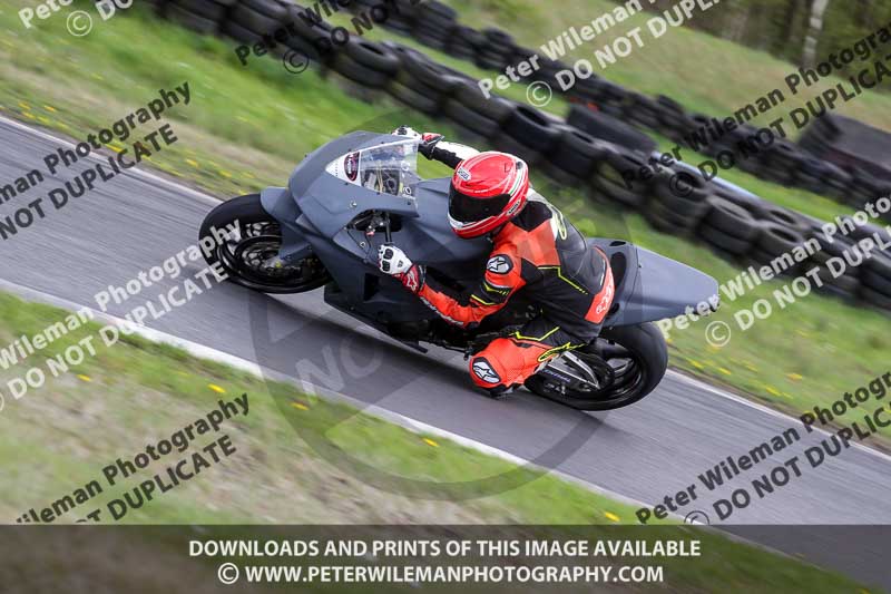 Three Sisters;Three Sisters photographs;Three Sisters trackday photographs;enduro digital images;event digital images;eventdigitalimages;lydden no limits trackday;no limits trackdays;peter wileman photography;racing digital images;trackday digital images;trackday photos