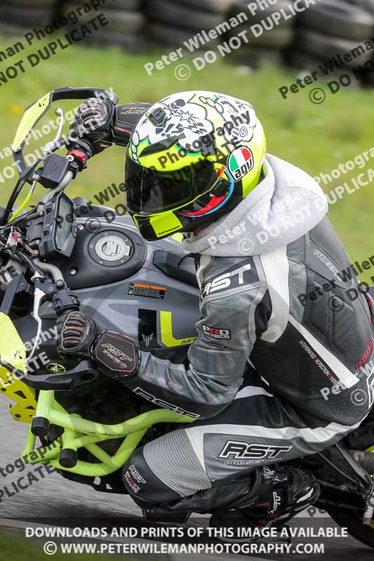 Three Sisters;Three Sisters photographs;Three Sisters trackday photographs;enduro digital images;event digital images;eventdigitalimages;lydden no limits trackday;no limits trackdays;peter wileman photography;racing digital images;trackday digital images;trackday photos