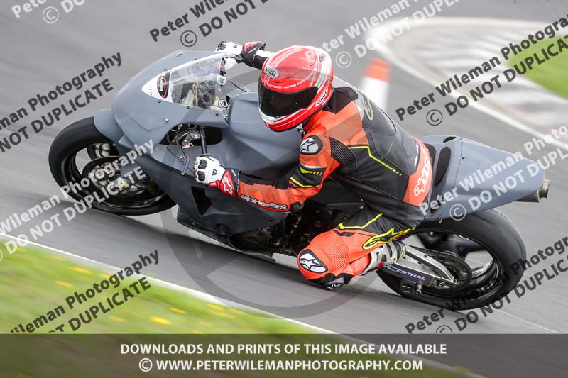 Three Sisters;Three Sisters photographs;Three Sisters trackday photographs;enduro digital images;event digital images;eventdigitalimages;lydden no limits trackday;no limits trackdays;peter wileman photography;racing digital images;trackday digital images;trackday photos