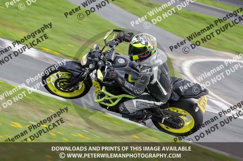 Three Sisters;Three Sisters photographs;Three Sisters trackday photographs;enduro digital images;event digital images;eventdigitalimages;lydden no limits trackday;no limits trackdays;peter wileman photography;racing digital images;trackday digital images;trackday photos