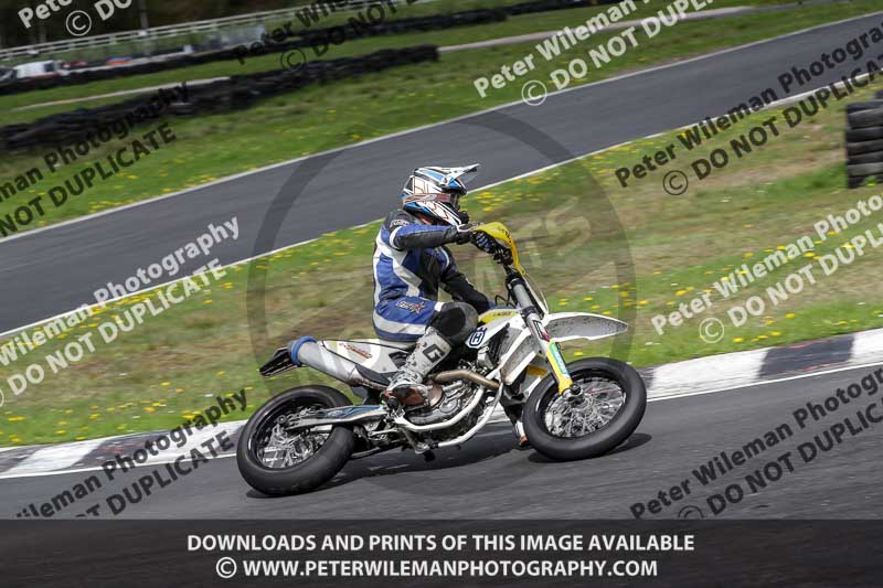 Three Sisters;Three Sisters photographs;Three Sisters trackday photographs;enduro digital images;event digital images;eventdigitalimages;lydden no limits trackday;no limits trackdays;peter wileman photography;racing digital images;trackday digital images;trackday photos