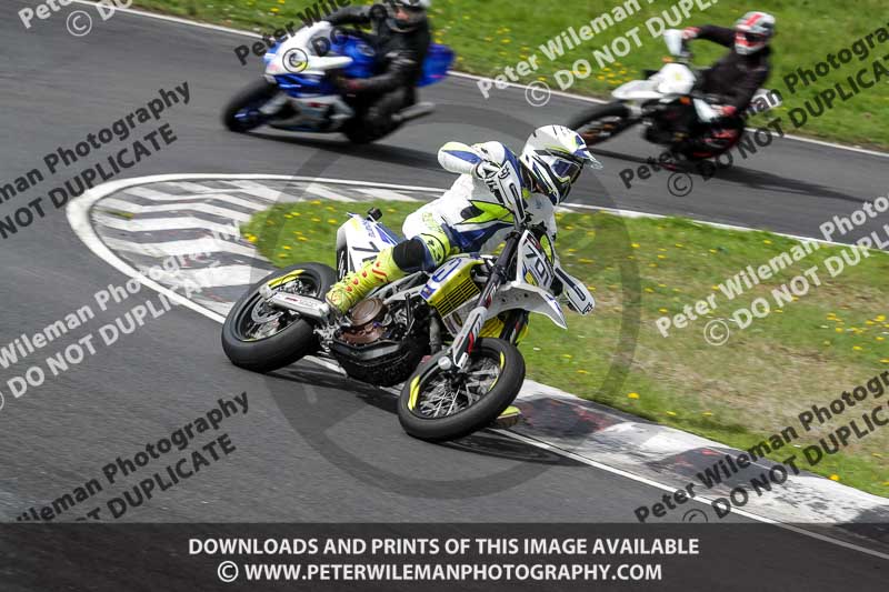 Three Sisters;Three Sisters photographs;Three Sisters trackday photographs;enduro digital images;event digital images;eventdigitalimages;lydden no limits trackday;no limits trackdays;peter wileman photography;racing digital images;trackday digital images;trackday photos