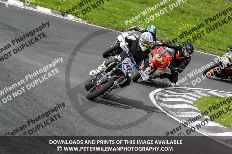 Three Sisters;Three Sisters photographs;Three Sisters trackday photographs;enduro digital images;event digital images;eventdigitalimages;lydden no limits trackday;no limits trackdays;peter wileman photography;racing digital images;trackday digital images;trackday photos