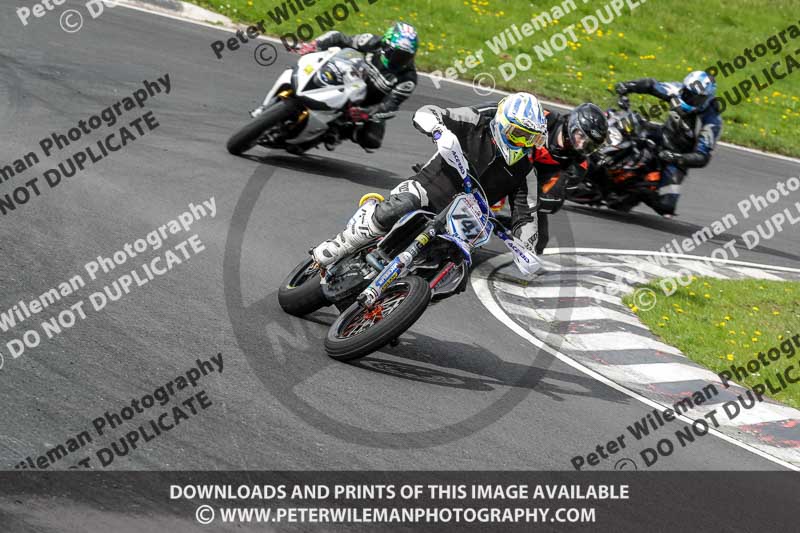 Three Sisters;Three Sisters photographs;Three Sisters trackday photographs;enduro digital images;event digital images;eventdigitalimages;lydden no limits trackday;no limits trackdays;peter wileman photography;racing digital images;trackday digital images;trackday photos