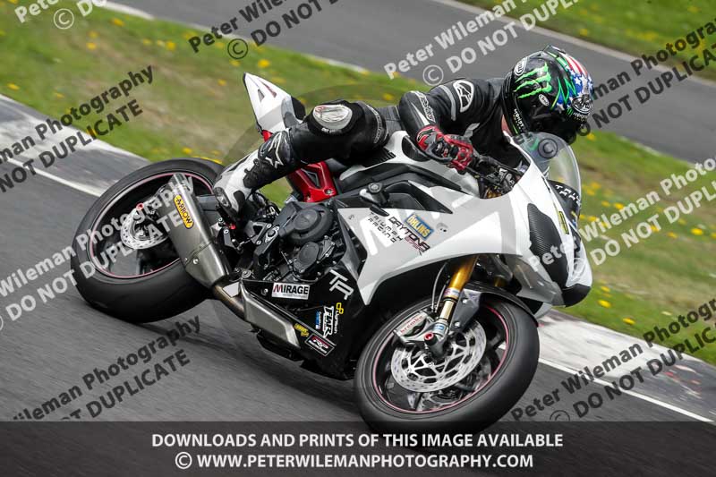 Three Sisters;Three Sisters photographs;Three Sisters trackday photographs;enduro digital images;event digital images;eventdigitalimages;lydden no limits trackday;no limits trackdays;peter wileman photography;racing digital images;trackday digital images;trackday photos