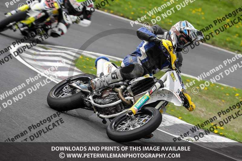 Three Sisters;Three Sisters photographs;Three Sisters trackday photographs;enduro digital images;event digital images;eventdigitalimages;lydden no limits trackday;no limits trackdays;peter wileman photography;racing digital images;trackday digital images;trackday photos