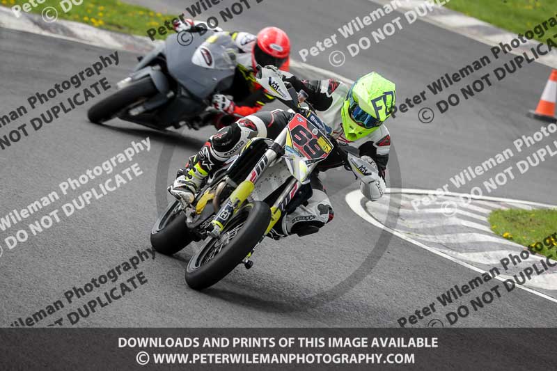 Three Sisters;Three Sisters photographs;Three Sisters trackday photographs;enduro digital images;event digital images;eventdigitalimages;lydden no limits trackday;no limits trackdays;peter wileman photography;racing digital images;trackday digital images;trackday photos