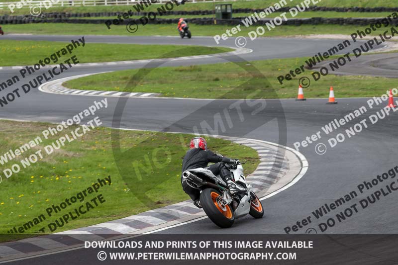 Three Sisters;Three Sisters photographs;Three Sisters trackday photographs;enduro digital images;event digital images;eventdigitalimages;lydden no limits trackday;no limits trackdays;peter wileman photography;racing digital images;trackday digital images;trackday photos