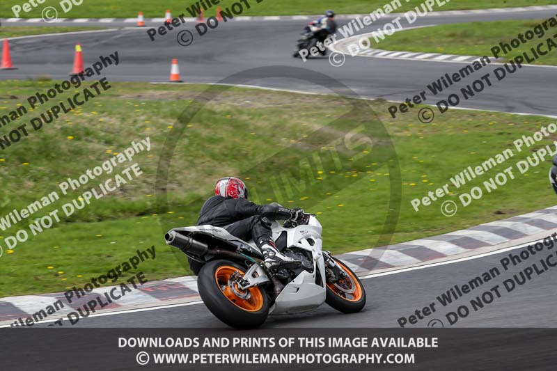 Three Sisters;Three Sisters photographs;Three Sisters trackday photographs;enduro digital images;event digital images;eventdigitalimages;lydden no limits trackday;no limits trackdays;peter wileman photography;racing digital images;trackday digital images;trackday photos