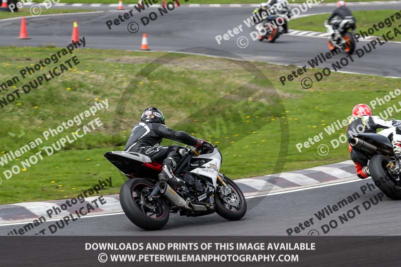 Three Sisters;Three Sisters photographs;Three Sisters trackday photographs;enduro digital images;event digital images;eventdigitalimages;lydden no limits trackday;no limits trackdays;peter wileman photography;racing digital images;trackday digital images;trackday photos